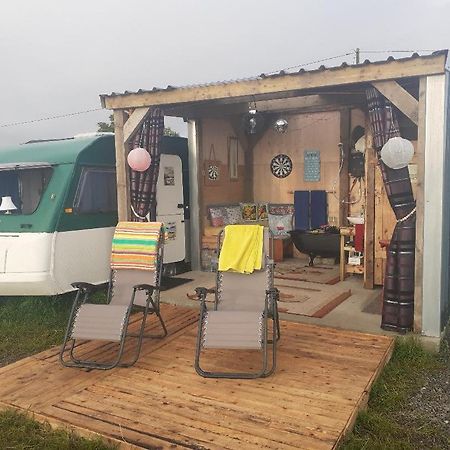 Father Ted Retro Caravan! Drumaville Exteriér fotografie